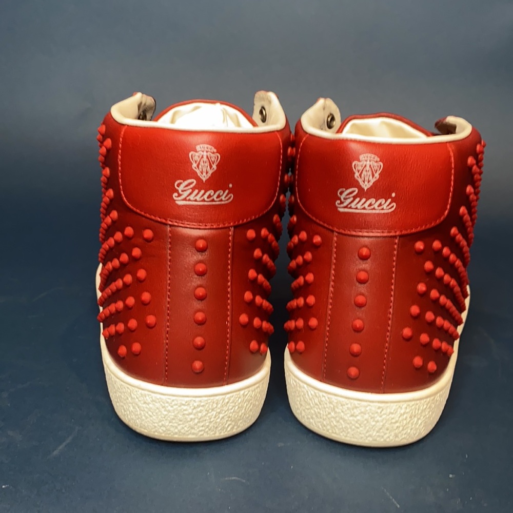 Gucci Sneakers - Picture 2 of 4